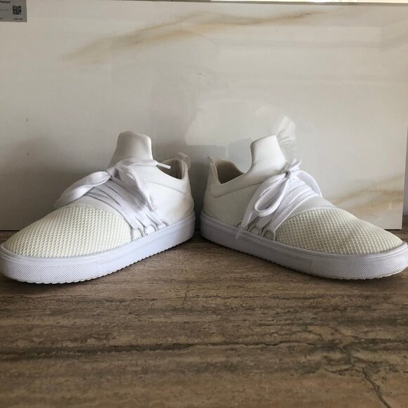 Women's White Steve Madden Fashion Sneakers Size 6.5 - Picture 4 of 9